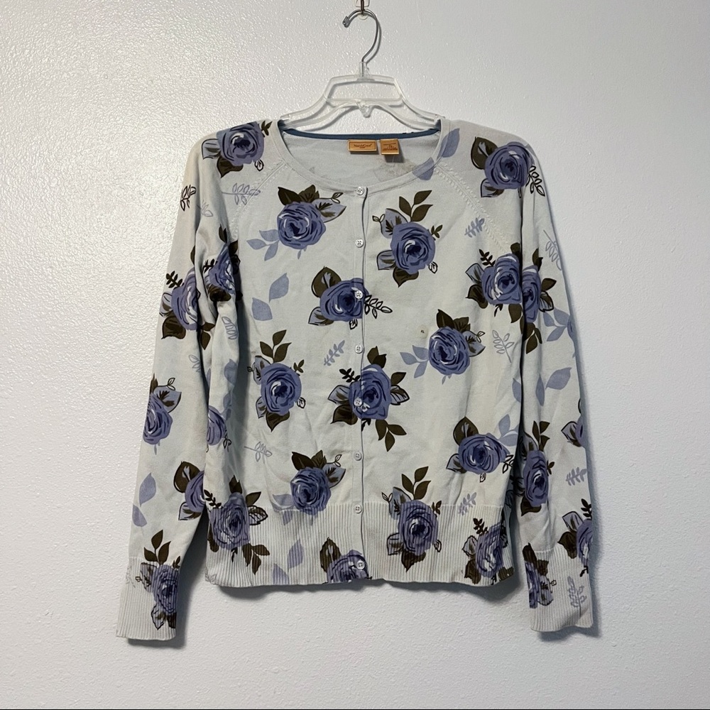 NWT North Crest Blue Rose Patterned Button Down Sweater Cardigan
